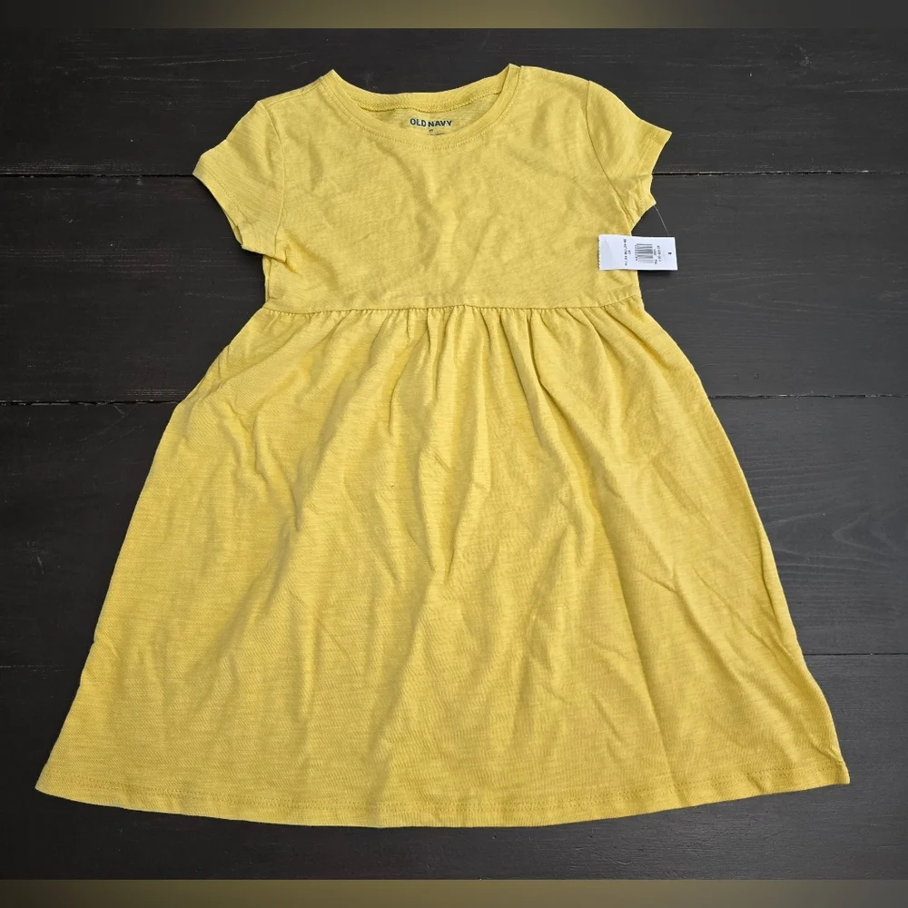 Old Navy Girls Yellow Dress Size 4T Cotton NWT Fit & Flare